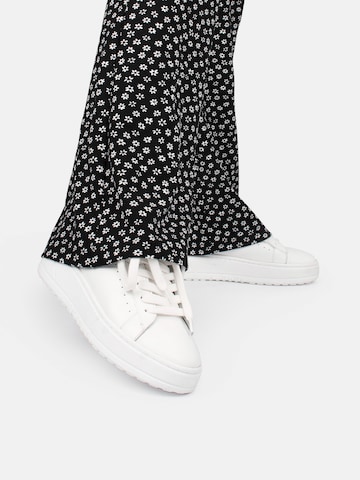 PS Poelman Sneakers laag 'Anemone' in Wit
