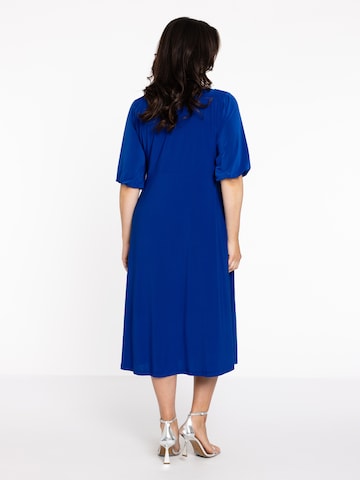 Yoek Shirt Dress in Blue