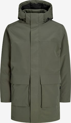 Portland Outerwear Company Between-seasons parka in Green: front