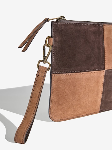 Friends Like These - Clutches em castanho