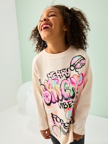Next Shirt in Pink: front