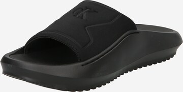 Calvin Klein Jeans Pantofle – černá: přední strana