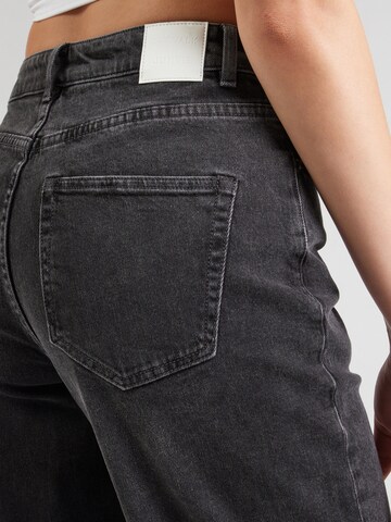 CATWALK JUNKIE Tapered Jeans in Black