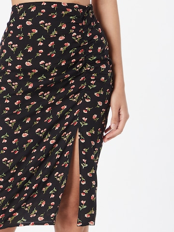 ABOUT YOU Skirt 'Hailey' in Black