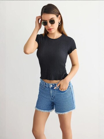 T-shirt Hiccup en noir : devant