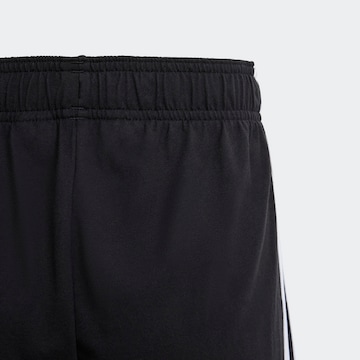 juoda ADIDAS SPORTSWEAR Standartinis Sportinės kelnės 'Essentials 3-Stripes '