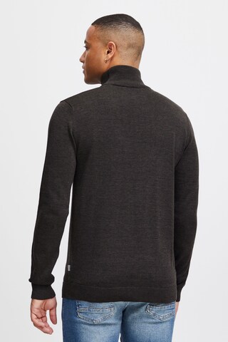 !Solid Sweater 'Agrio' in Grey