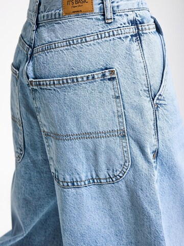 IT'S BASIC Loosefit Jeans 'NORA Skater Mid Rise Jeans (Lenght 28)' in Blauw