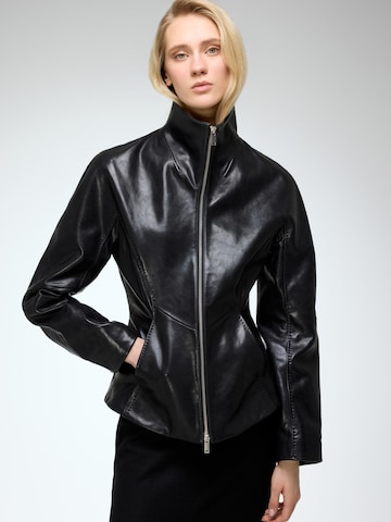 V S P Vinterjakke 'Carina' i sort