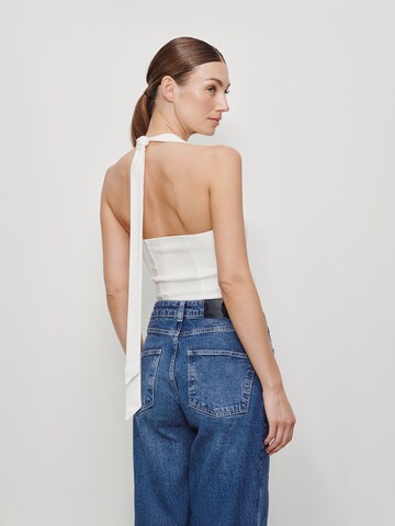 RÆRE by Lorena Rae Top in Wit