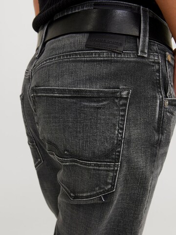 JACK & JONES Дънки Tapered Leg Дънки 'JJIMIKE JJFOX' в черно