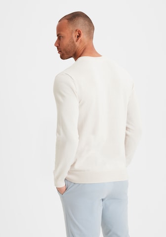 H.I.S Sweater in White