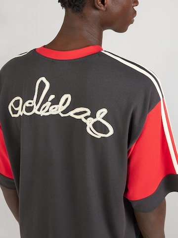 ADIDAS ORIGINALS T-shirt i svart