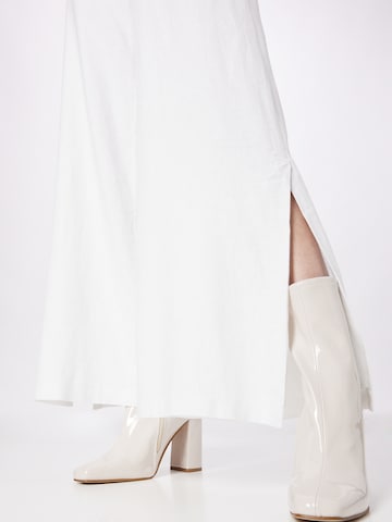 Abercrombie & Fitch Široke hlačnice Hlače | bela barva