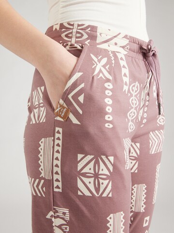Tapered Pantaloni 'La Compa' di Iriedaily in lilla