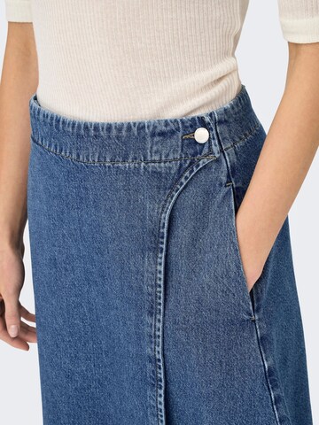 Jupe 'ONLThea' ONLY en bleu