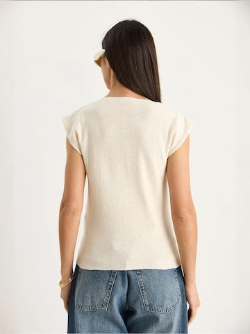 Bianco Lucci Stricktop in Beige