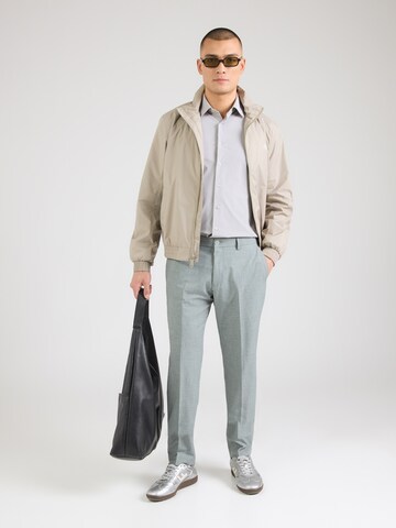 s.Oliver Regular Trousers with creases in Green