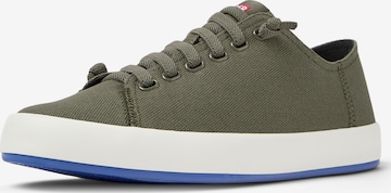 Baskets basses 'Andratx' CAMPER en vert : devant