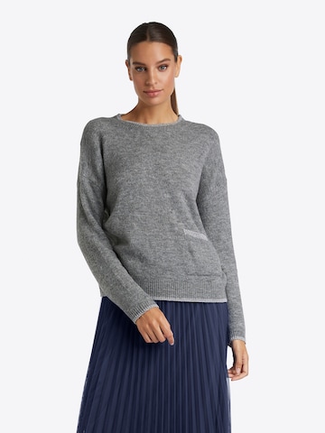 Rich & Royal Sweater in Grey: front