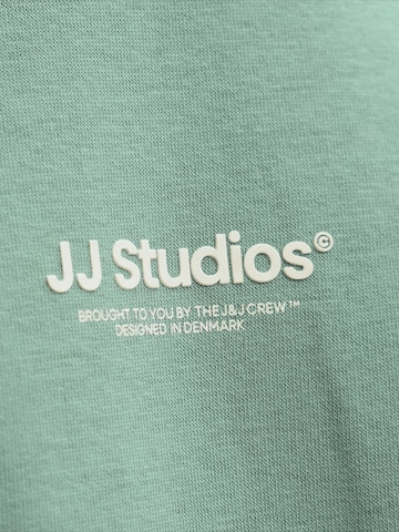 Sweat-shirt 'JJESOHO' JACK & JONES en vert