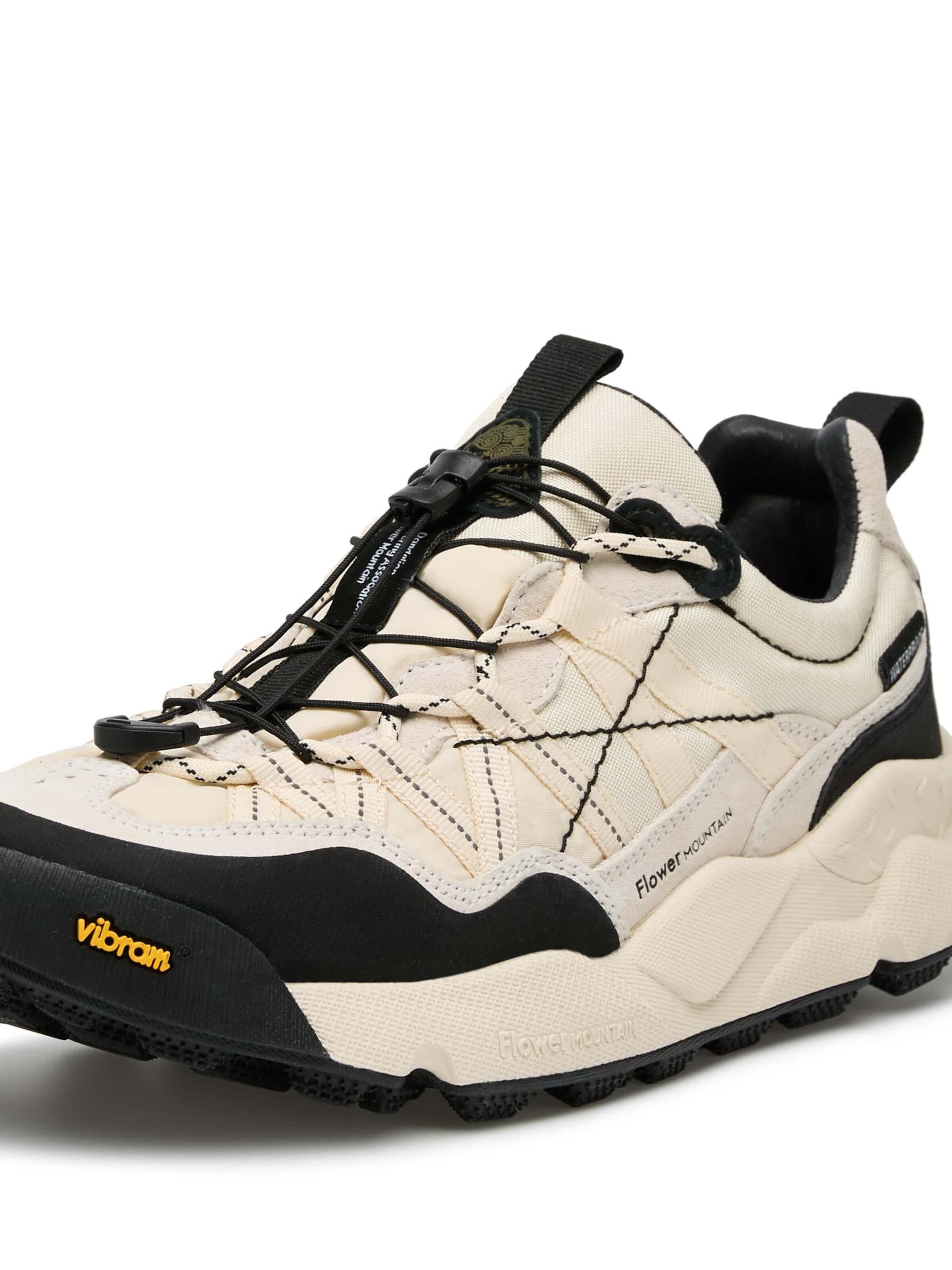 Baskets basses 'IWANO 2 UNI' Flower Mountain en blanc