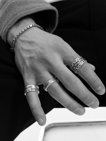 Anello 'EVERYTHING FADES AWAY. AND THIS TOO WILL PASS' di REYTEL in argento