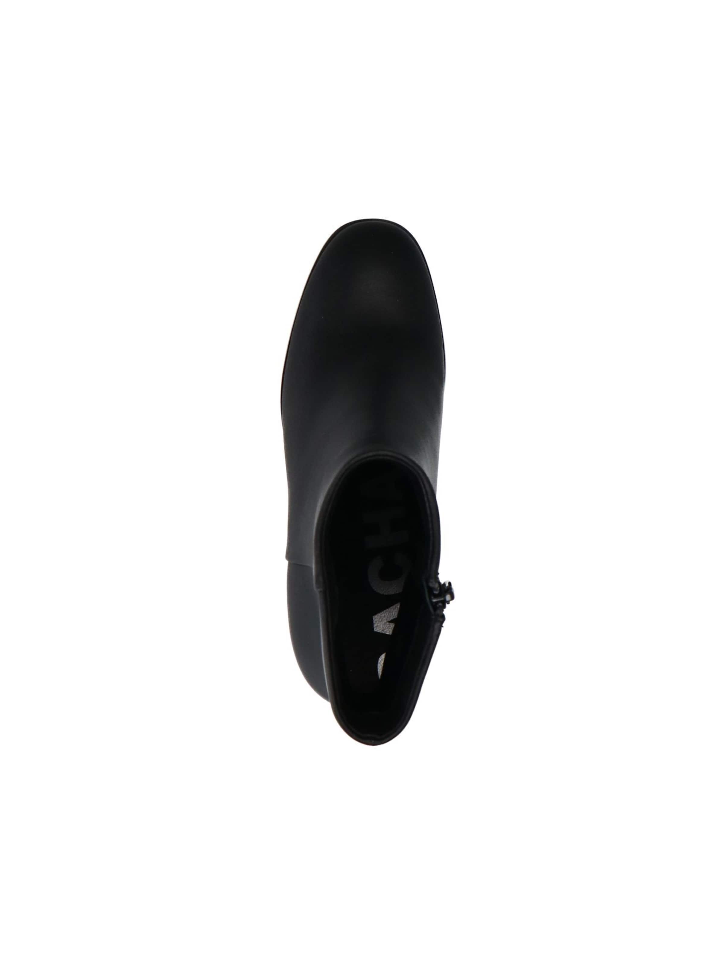 SACHA Ankle Boots in Black