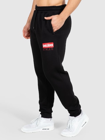 Effilé Pantalon de sport ' Athlete' Smilodox en noir