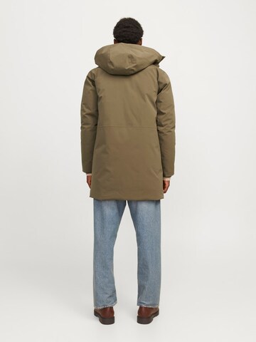 JACK & JONES Λειτουργικό μπουφάν 'JPRBLAwave' σε καφέ