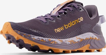 new balance Loopschoen 'FuelCell Summit Unknown v4' in Lila: voorkant