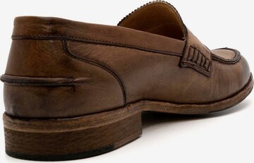 EXTON Lace-Up Shoes in Brown