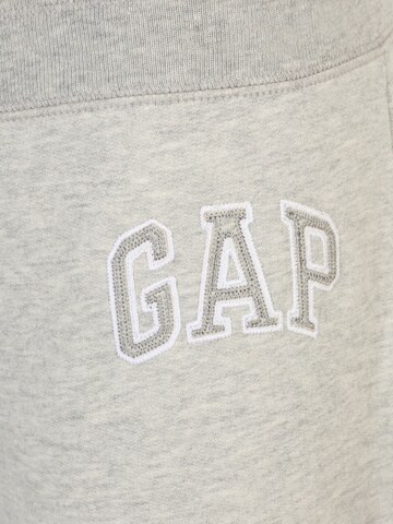 Gap Petite Tapered Pants in Grey