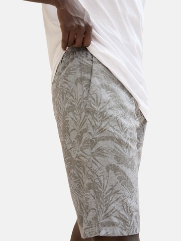 Regular Pantalon chino TOM TAILOR en gris