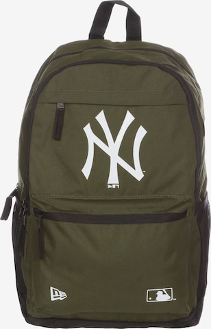 Rucsac 'New York Yankees' de la NEW ERA pe verde: față