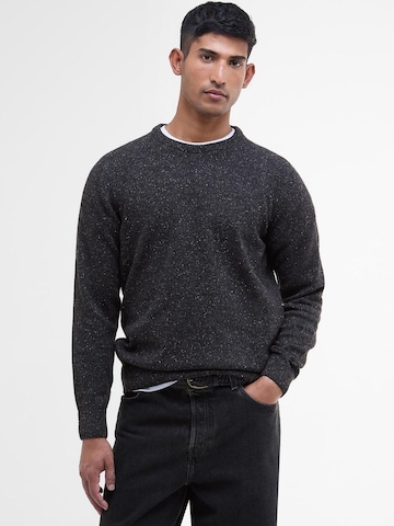 Barbour Trui 'Tisbury' in Zwart: voorkant