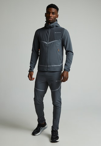 MONTERRAIN Tapered Workout Pants in Blue