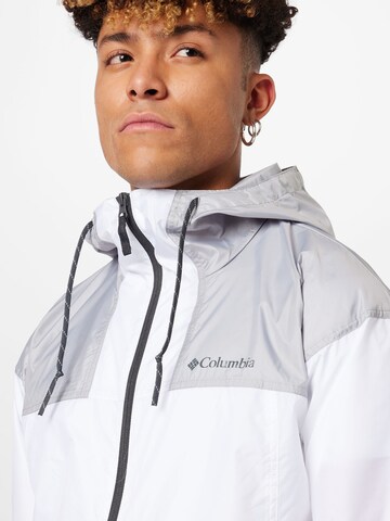 Veste outdoor COLUMBIA en blanc