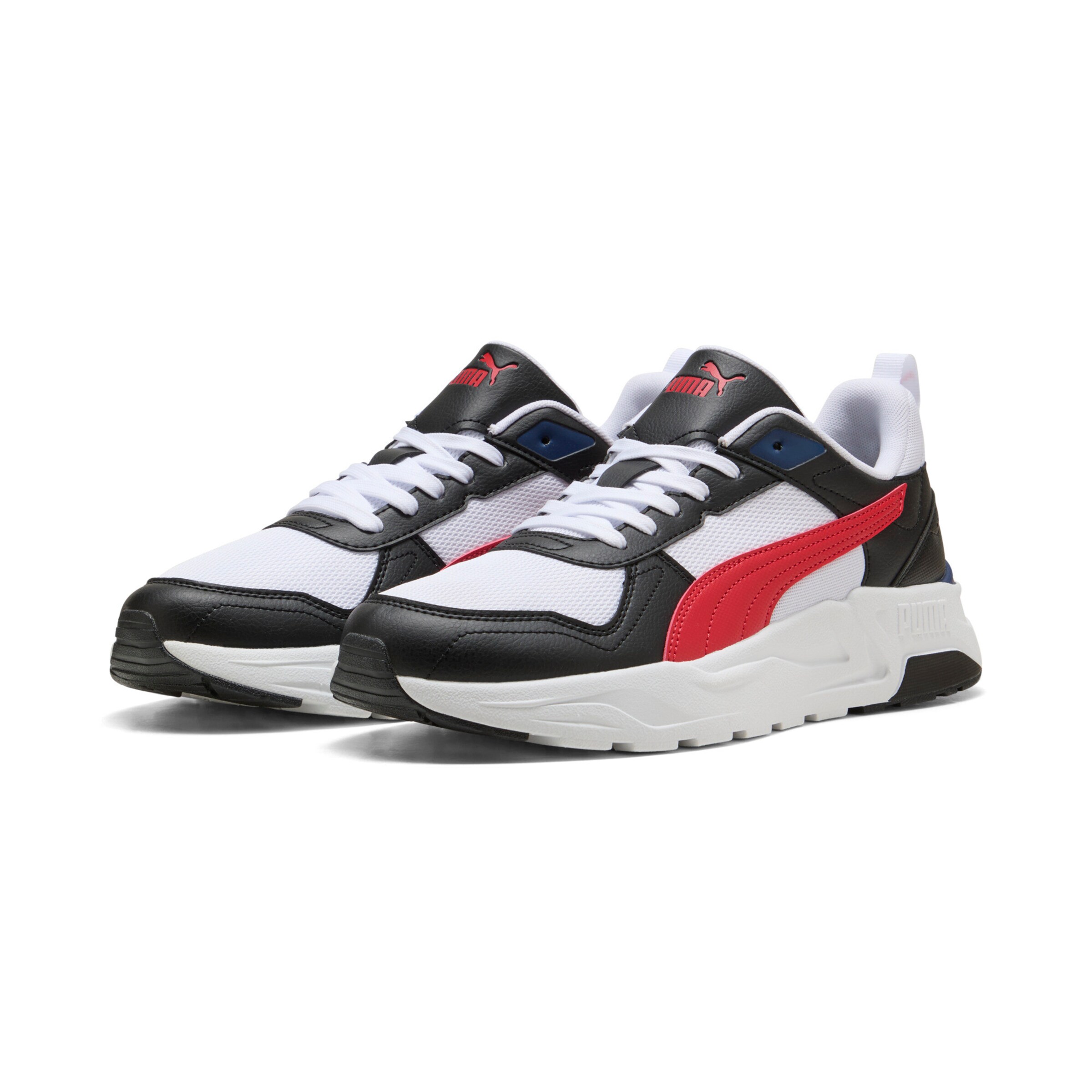 PUMA Sneakers in Black