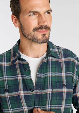Man's World Regular Fit Hemd in Grün