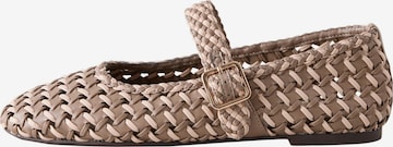 Next - Bailarinas con hebilla 'Forever Comfort' en beige: frente