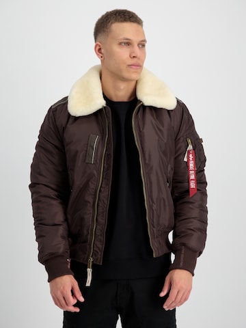 ALPHA INDUSTRIES Tussenjas 'Injector III' in Bruin: voorkant