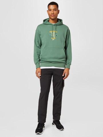 PUMA Sweatshirt in Green