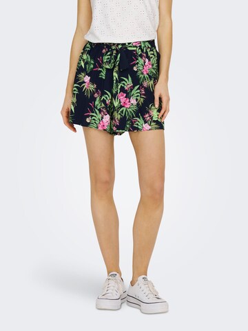 ONLY Wide leg Pleat-Front Pants 'ONLNOVA LIFE JASMIN' in Black: front