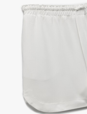 Koton Regular Broek in Wit