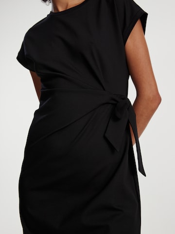 Robe 'Milla' EDITED en noir