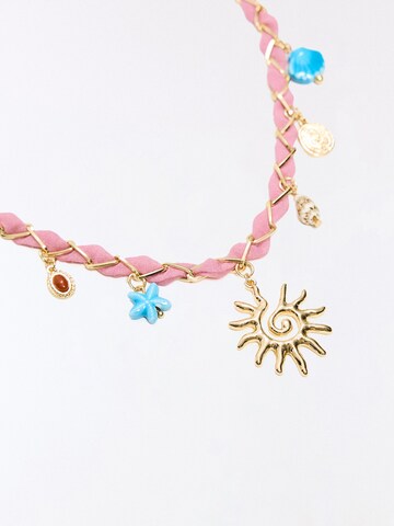 Bershka Kette in Pink