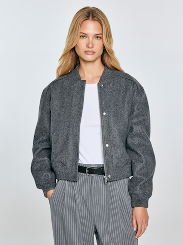 BIG STAR Tussenjas 'JOESIE' in Grijs: voorkant