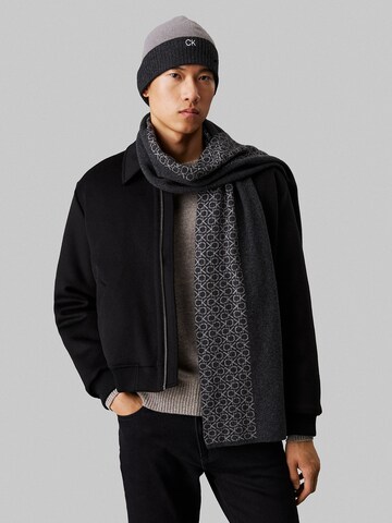 Écharpe Calvin Klein en gris