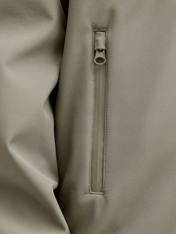 Jack & Jones Junior Between-Season Jacket 'JJTheo' in Green